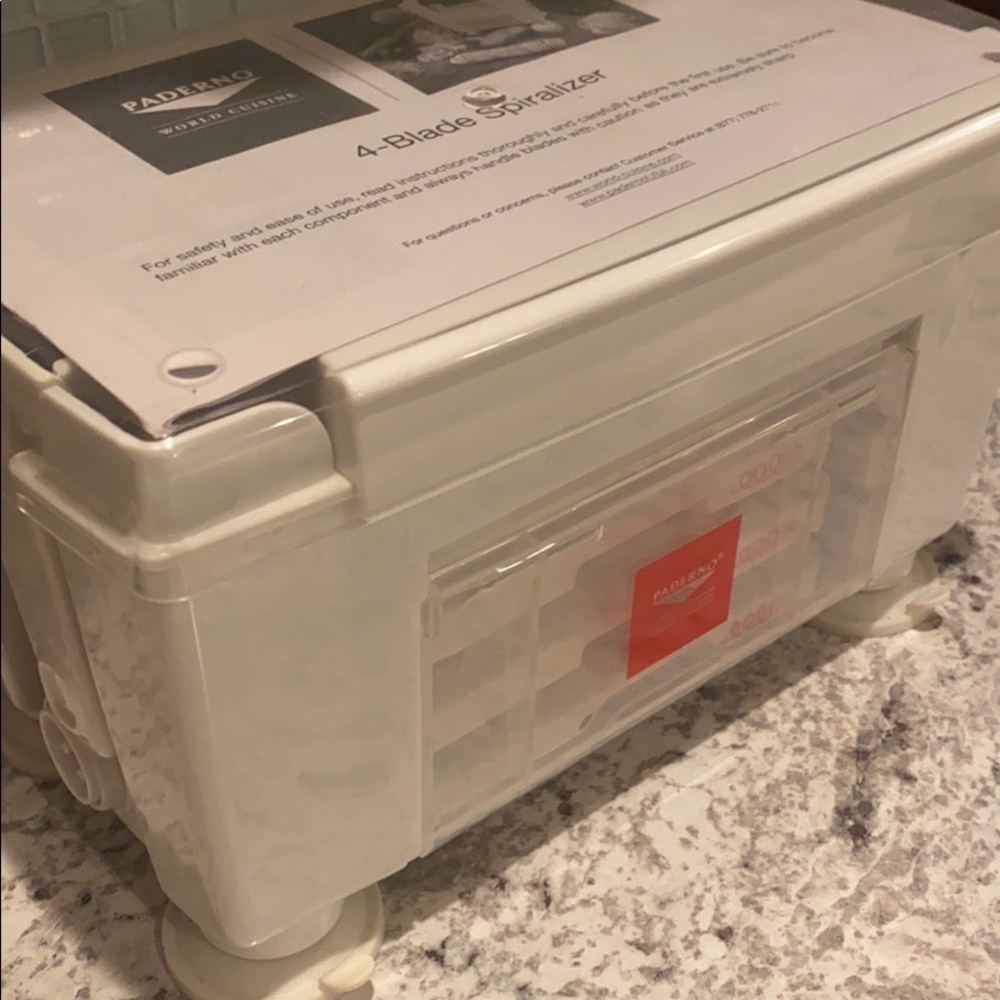 4 Blade Veggie Spiralizer